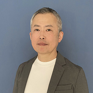 中濱 康充 氏